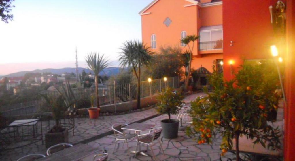 Hotel Mandarina Grasse Esterno foto